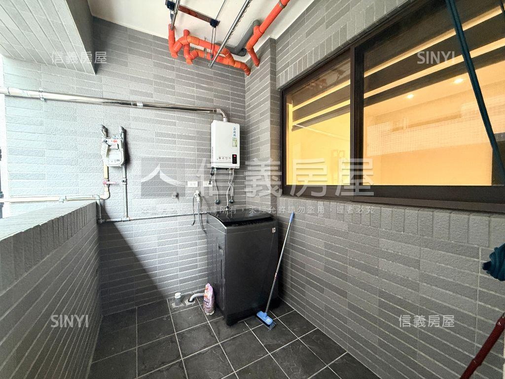 豐盛之城美三房雙車位房屋室內格局與周邊環境