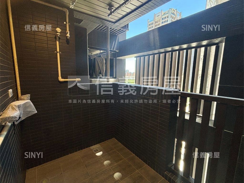 ★鑫建築高樓三房車位房屋室內格局與周邊環境