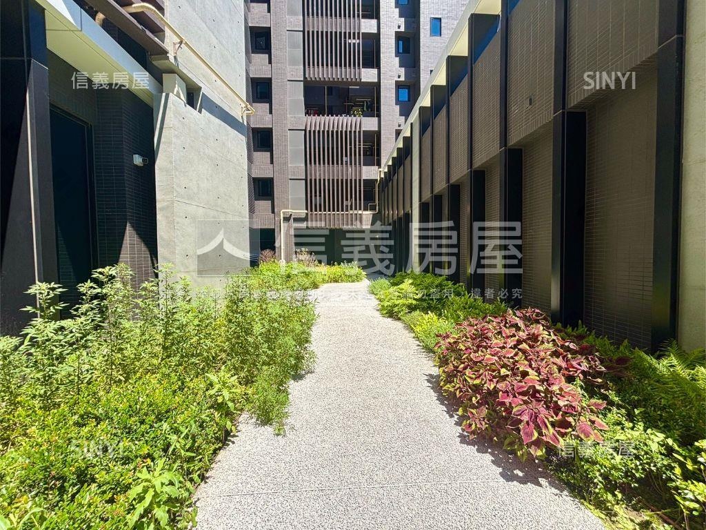 ★鑫建築高樓三房車位房屋室內格局與周邊環境
