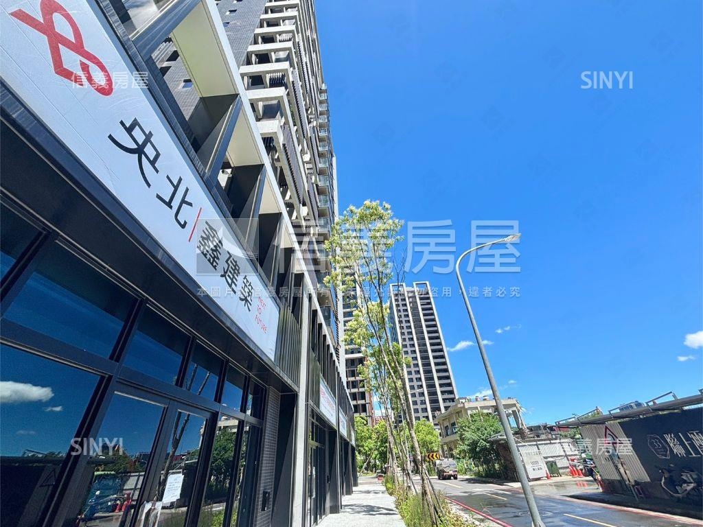 ★鑫建築高樓三房車位房屋室內格局與周邊環境