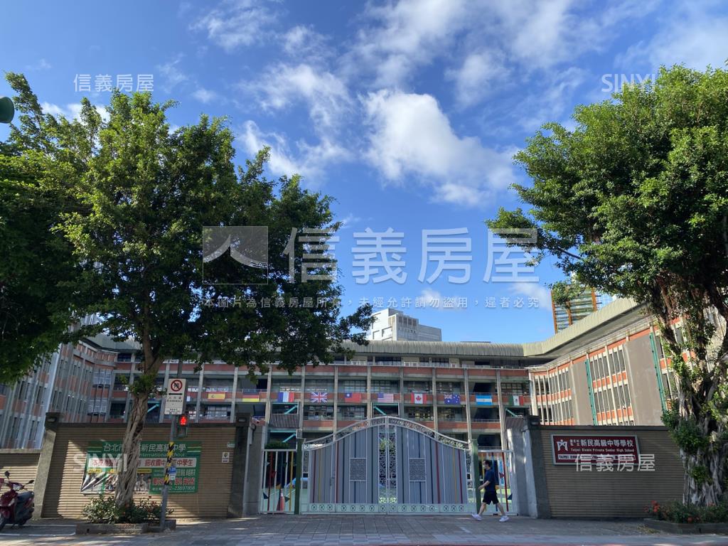 公園一樓◆坐南朝北房屋室內格局與周邊環境