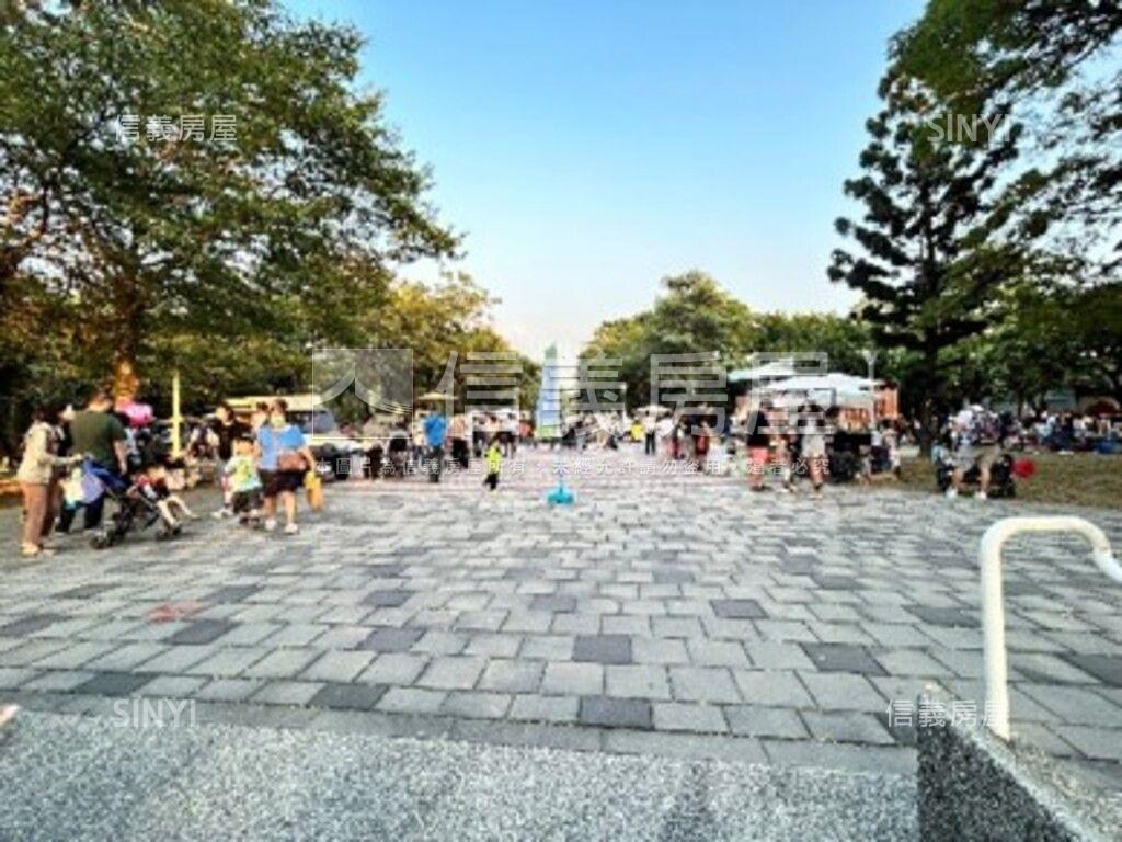 近三鐵低總價邊間土地房屋室內格局與周邊環境