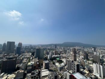 中央漂亮花園高樓大戶