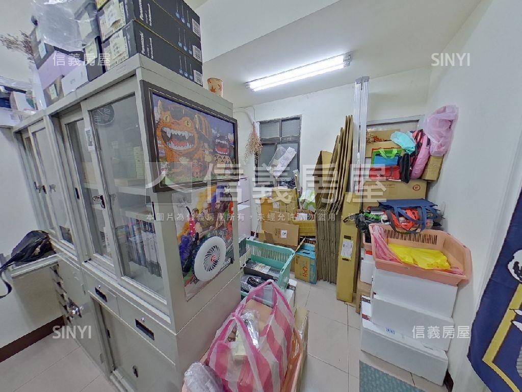 ༺專任༻台北橋站賺錢店面房屋室內格局與周邊環境