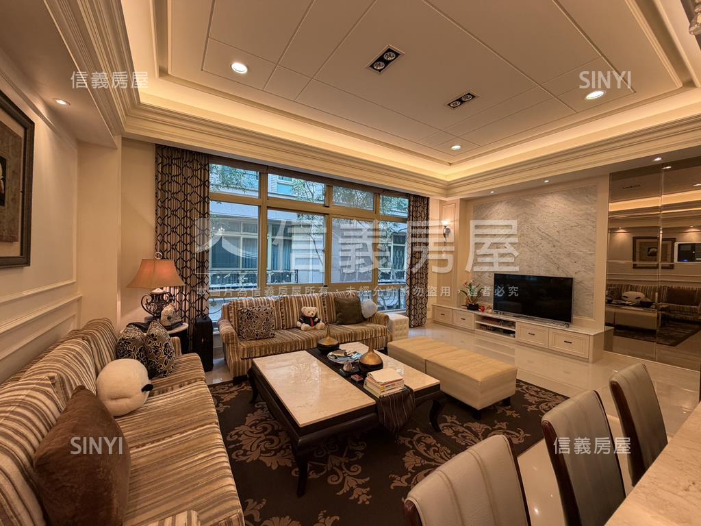 尊榮·走進春天城堡別墅房屋室內格局與周邊環境