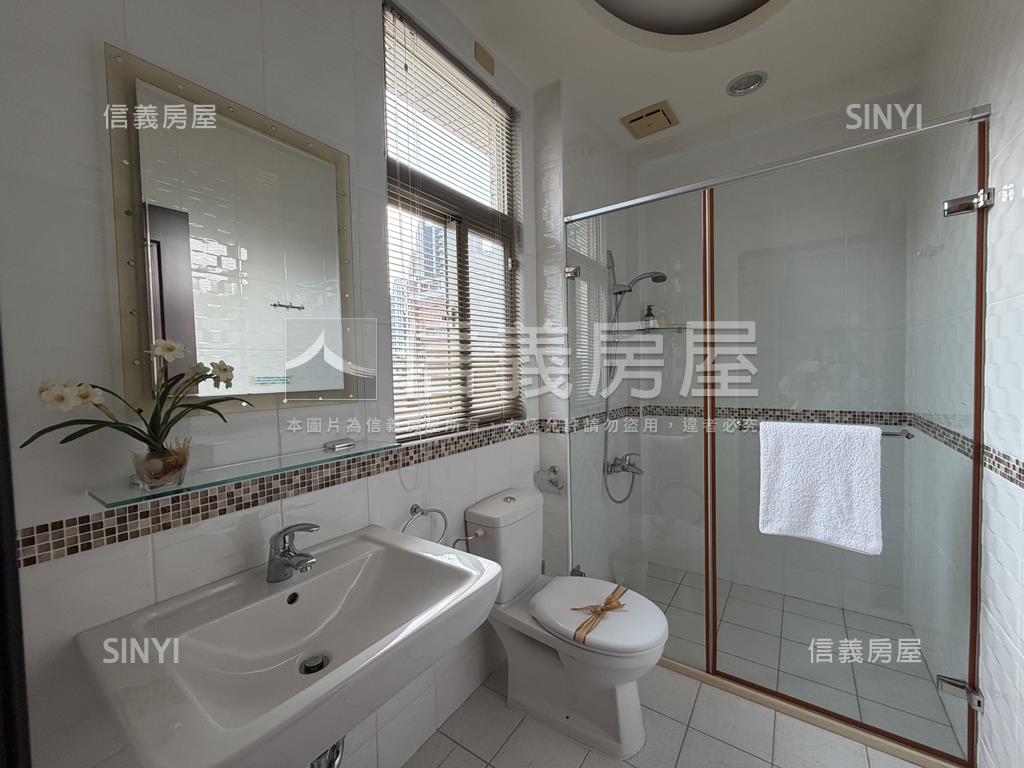 尊榮·走進春天城堡別墅房屋室內格局與周邊環境