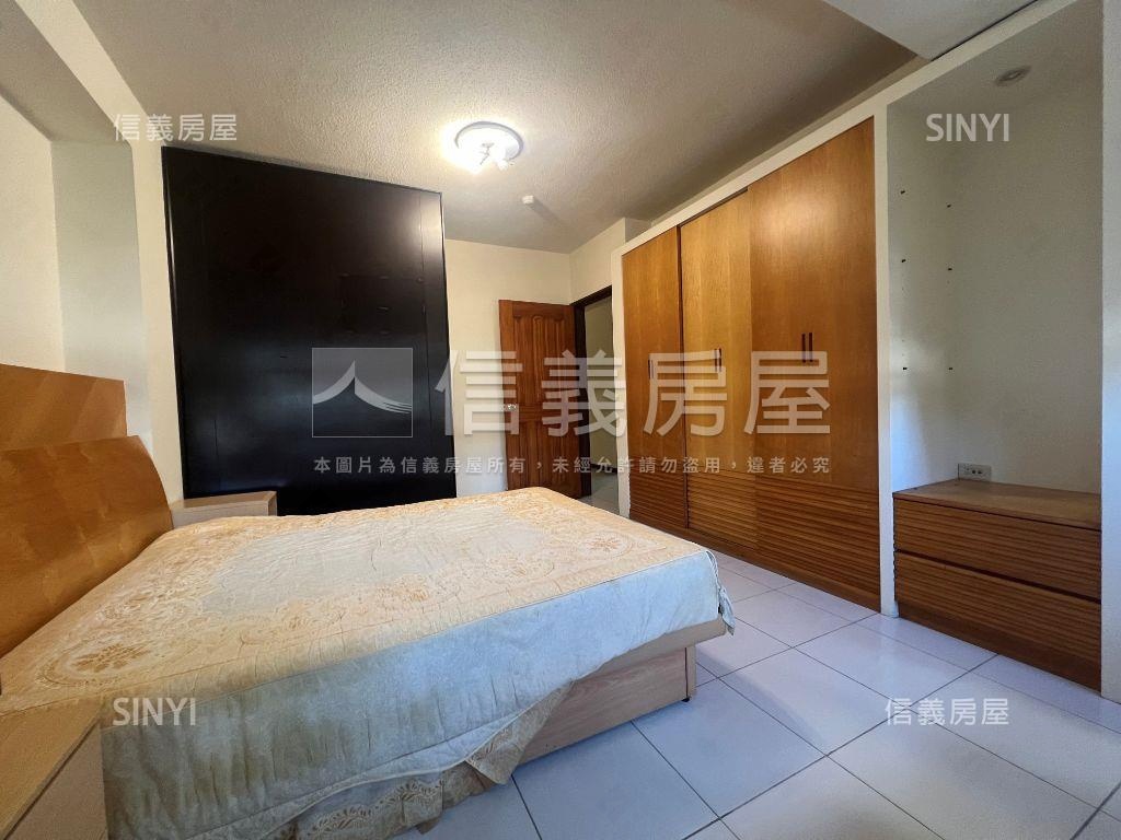 近園區三房車位房屋室內格局與周邊環境