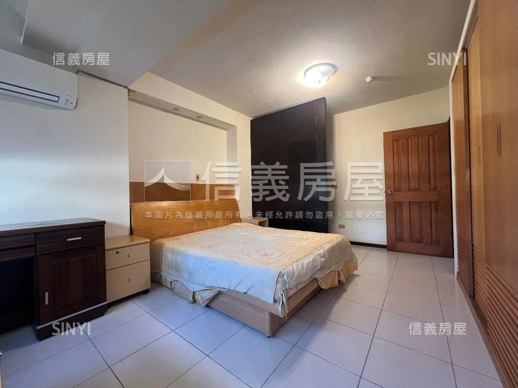 近園區三房車位房屋室內格局與周邊環境