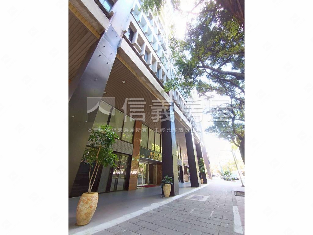 民生敦化稀有住辦房屋室內格局與周邊環境