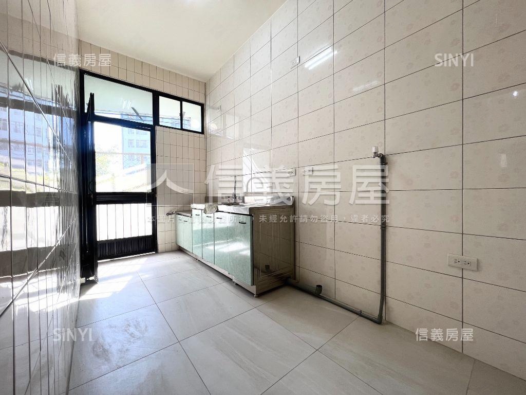 北區稀有釋出！！採光公寓房屋室內格局與周邊環境