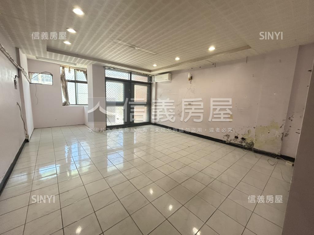 大橋一街大地坪車庫透天房屋室內格局與周邊環境
