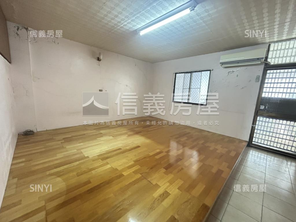 大橋一街大地坪車庫透天房屋室內格局與周邊環境