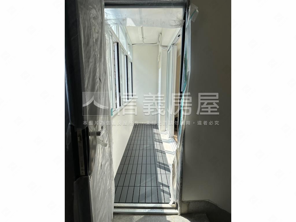 全新翻修捷運三樓美寓房屋室內格局與周邊環境