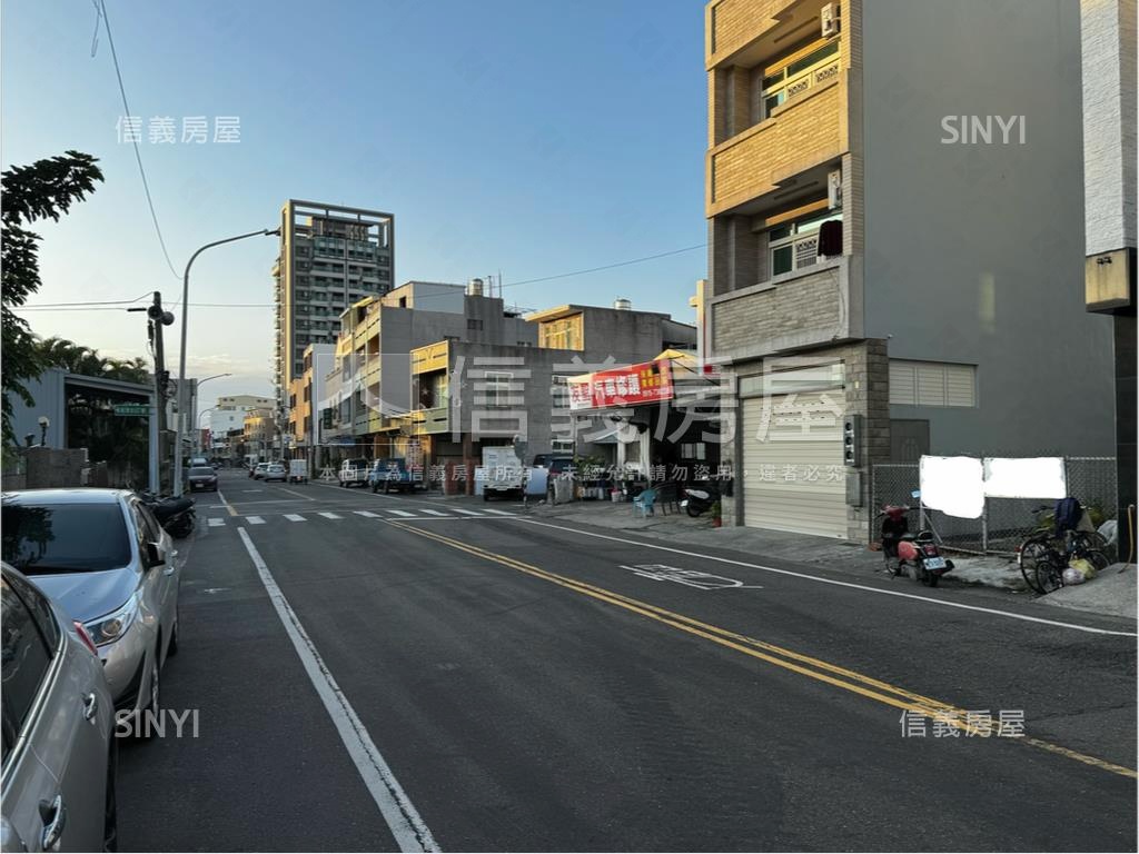 大灣約２６坪漂亮土地房屋室內格局與周邊環境