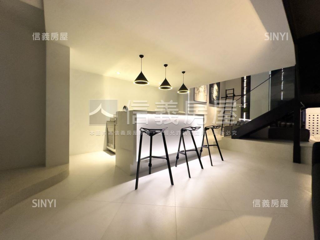 現代奢華別墅稀有釋出房屋室內格局與周邊環境