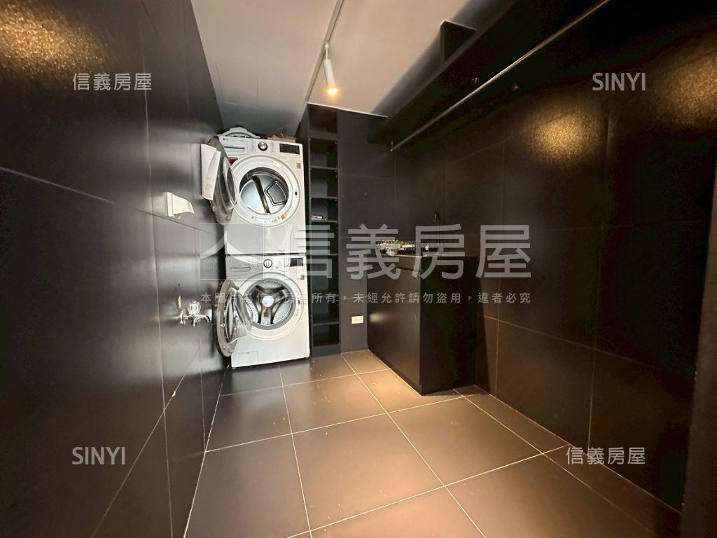 現代奢華別墅稀有釋出房屋室內格局與周邊環境