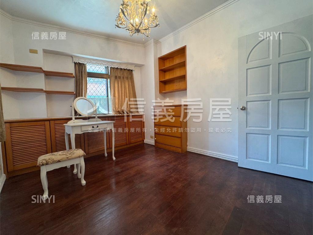 【陽光小樓】兩房稀有釋出房屋室內格局與周邊環境
