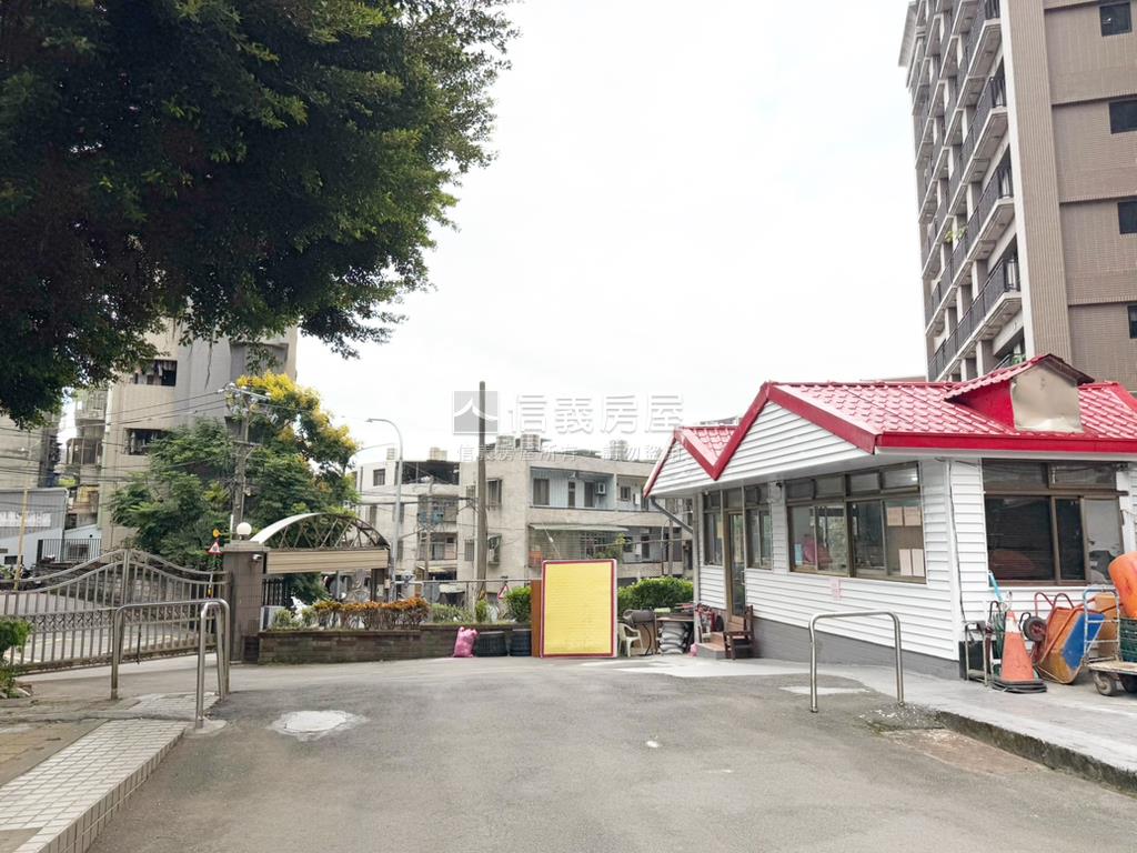 大慶榕莊美景三房車位房屋室內格局與周邊環境