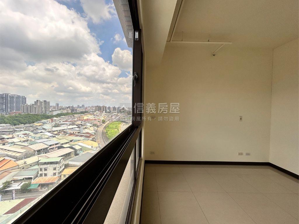 東區夏卡爾景觀視野平車房屋室內格局與周邊環境