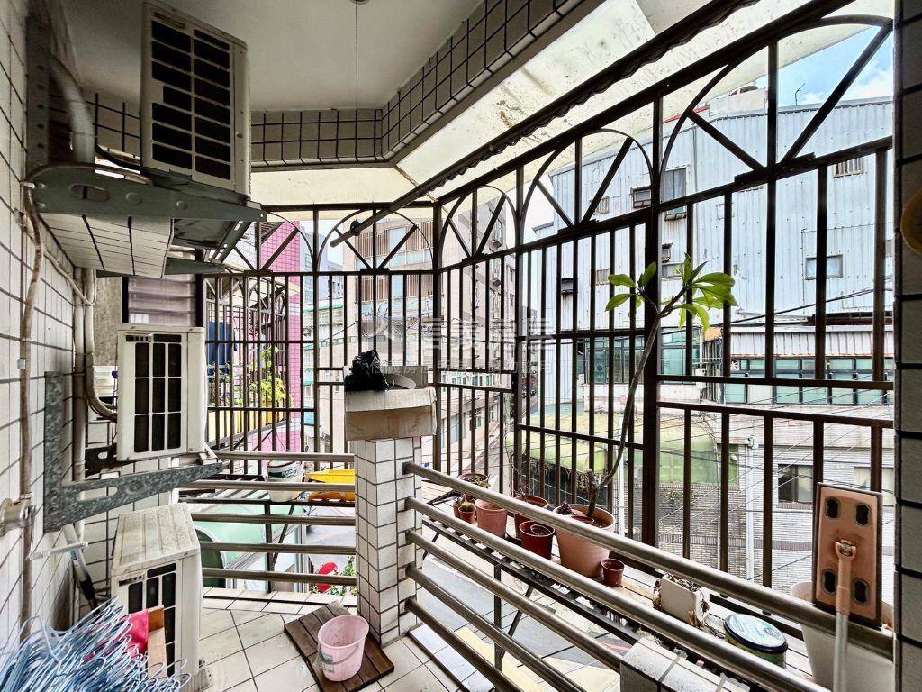 近交大大兩房美屋房屋室內格局與周邊環境