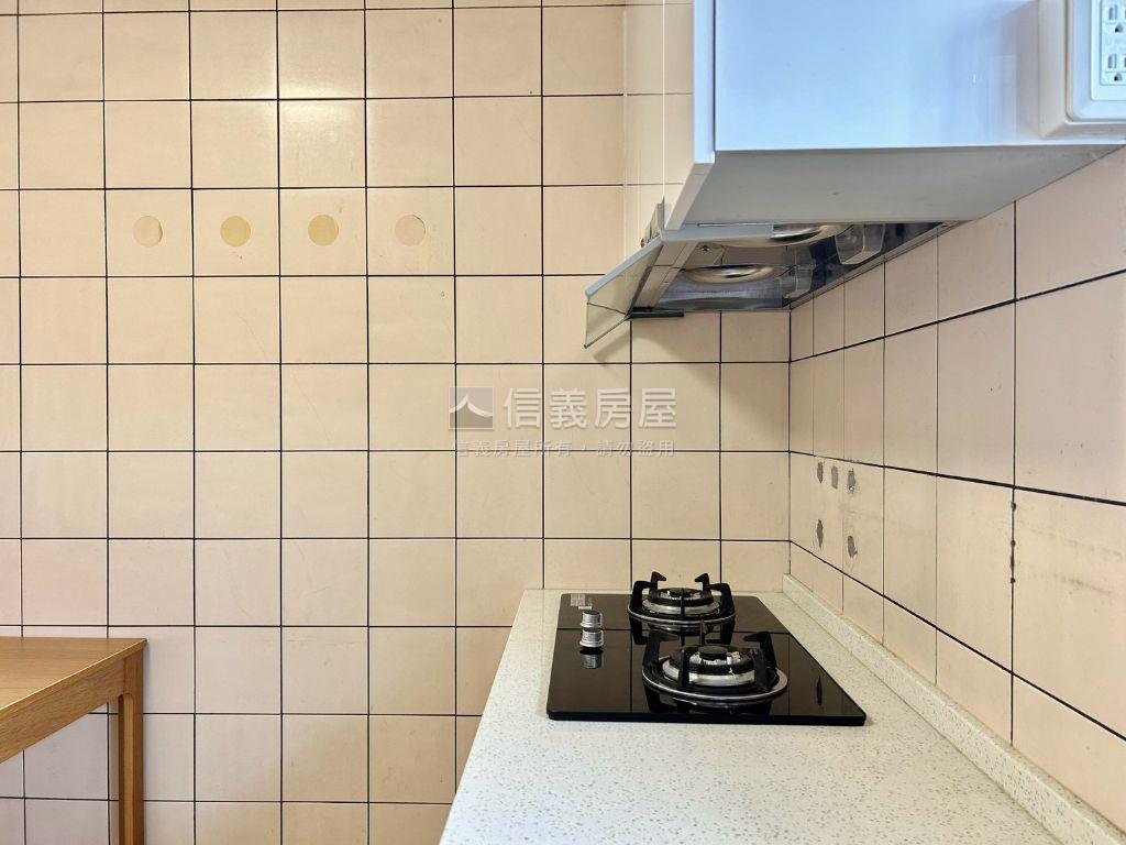 近交大大兩房美屋房屋室內格局與周邊環境