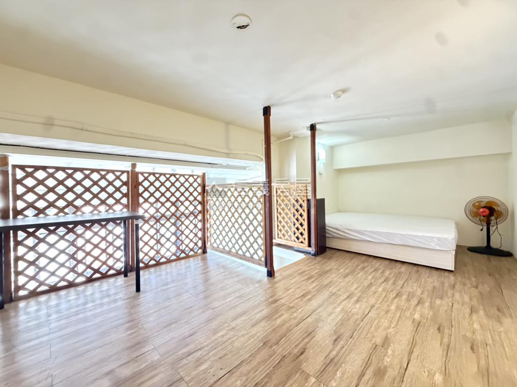 萬能及第邊間景觀宅房屋室內格局與周邊環境