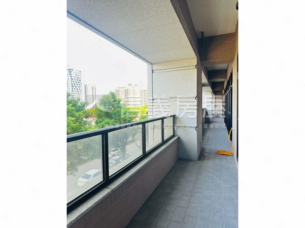 桃園高鐵站前第一排金商辦房屋室內格局與周邊環境