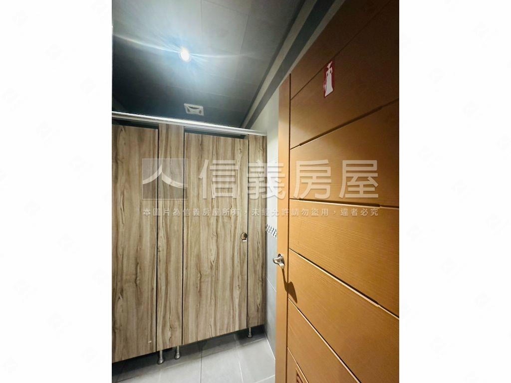 桃園高鐵站前第一排金商辦房屋室內格局與周邊環境