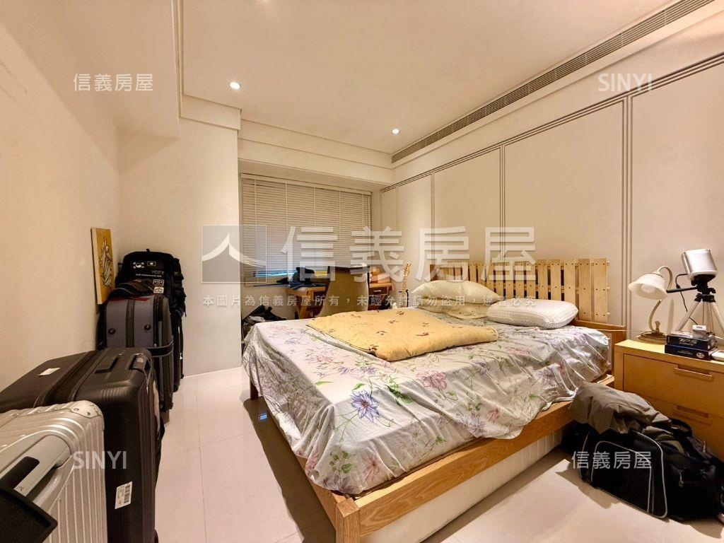 近美麗華雙併名宅三房大戶房屋室內格局與周邊環境