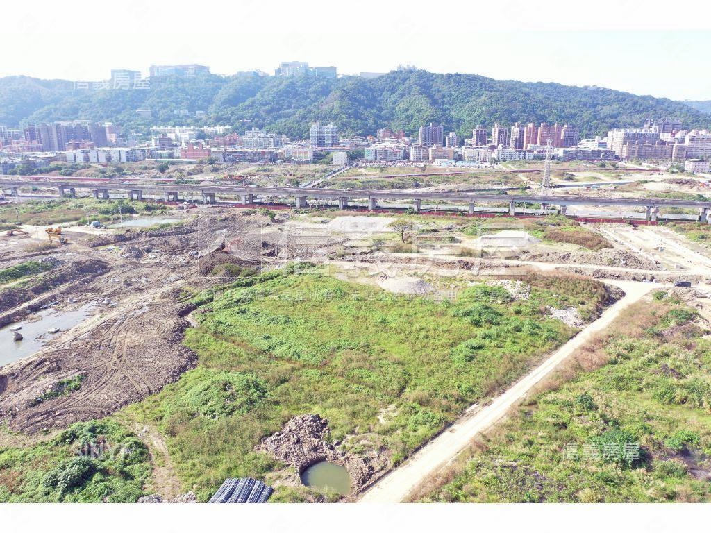 重劃區住三建地房屋室內格局與周邊環境