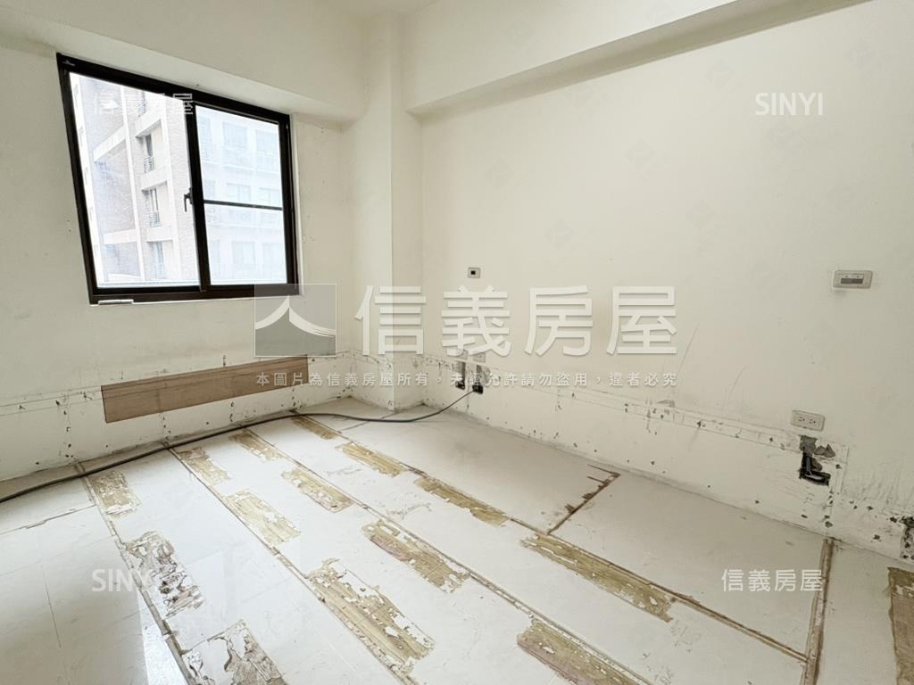 花都方正明亮三房房屋室內格局與周邊環境