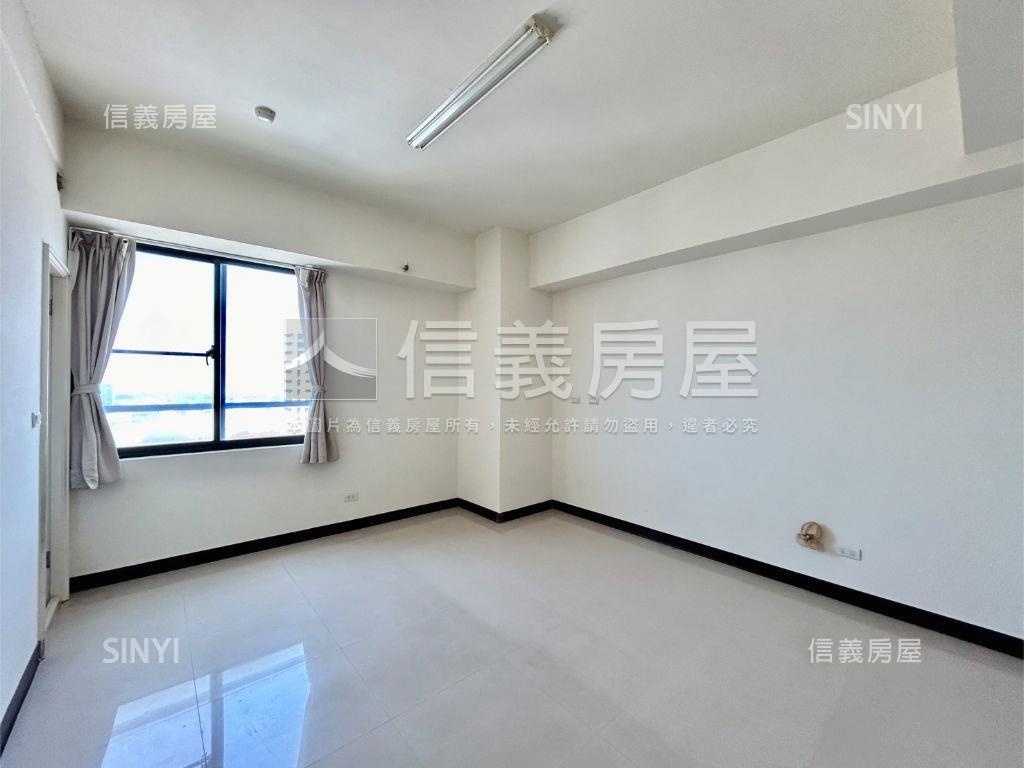 買服１％－大鵬新城大三房房屋室內格局與周邊環境