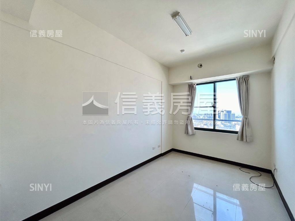 買服１％－大鵬新城大三房房屋室內格局與周邊環境