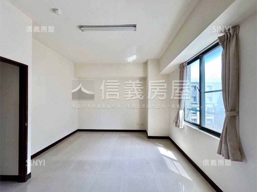 買服１％－大鵬新城大三房房屋室內格局與周邊環境