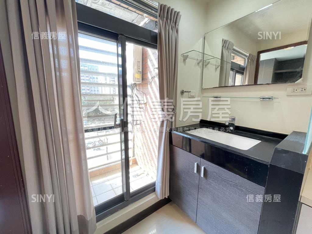 采舍新世界附車位房屋室內格局與周邊環境