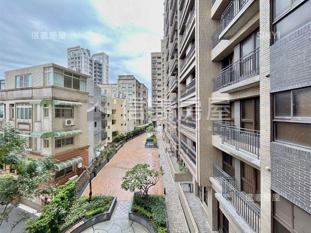 自由大道美兩房車位房屋室內格局與周邊環境