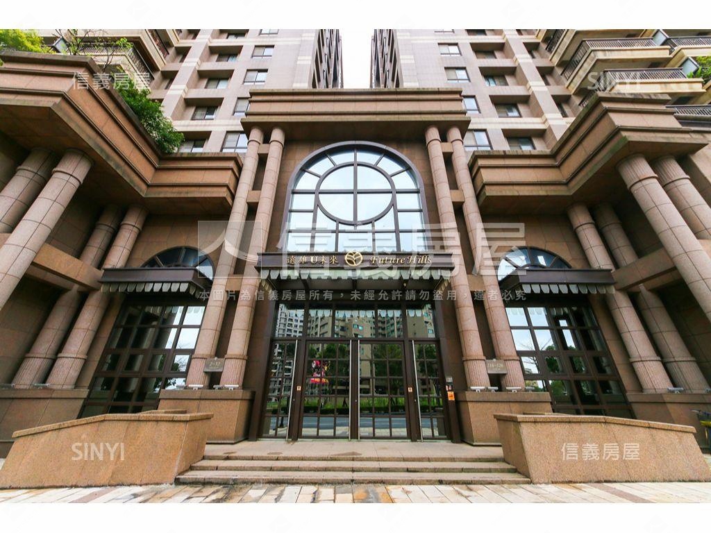 Ｕ未來家樂福商圈兩房車位房屋室內格局與周邊環境