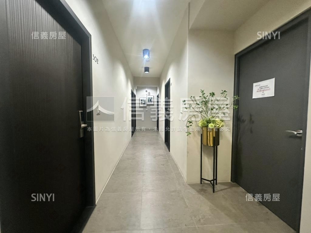 巨蛋角窗整棟電梯收租房屋室內格局與周邊環境
