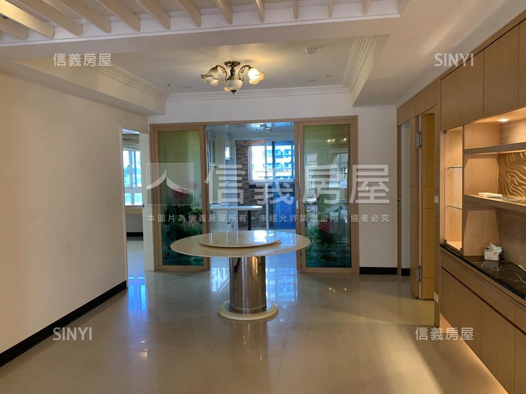 台北灣（樹海）裝潢大戶房屋室內格局與周邊環境