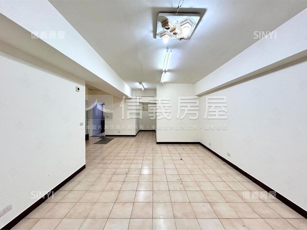 南寧方正電梯三房房屋室內格局與周邊環境