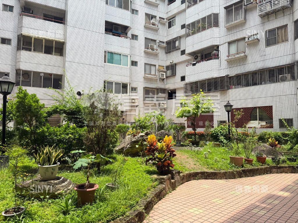 誠售！頭家前後陽台大三房房屋室內格局與周邊環境