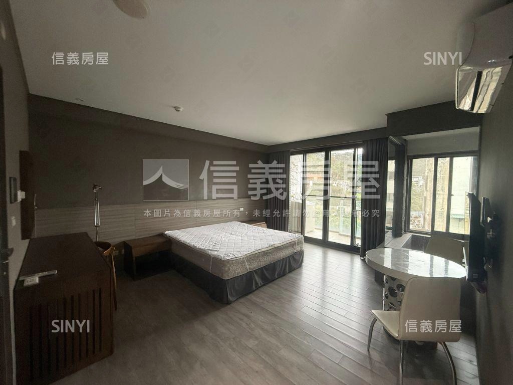 夢幻景觀溫泉大套房房屋室內格局與周邊環境