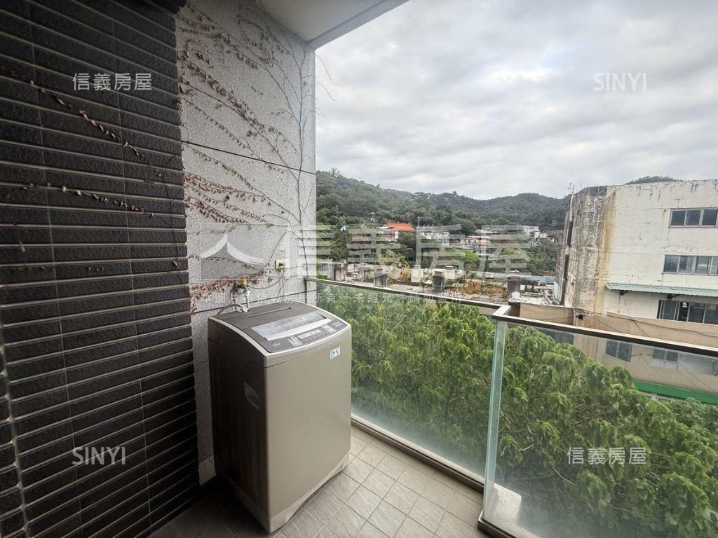 夢幻景觀溫泉大套房房屋室內格局與周邊環境