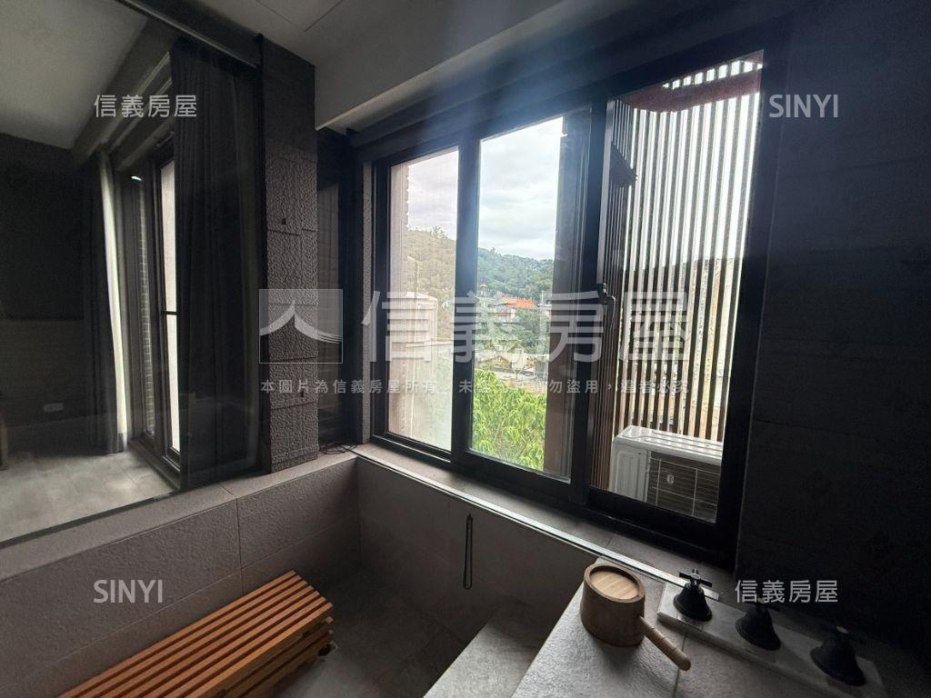 夢幻景觀溫泉大套房房屋室內格局與周邊環境