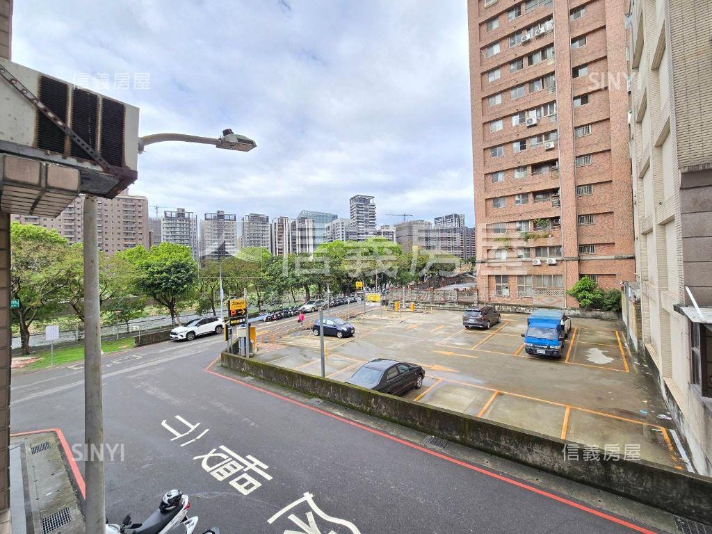 近小檜溪有電梯溫馨大三房房屋室內格局與周邊環境