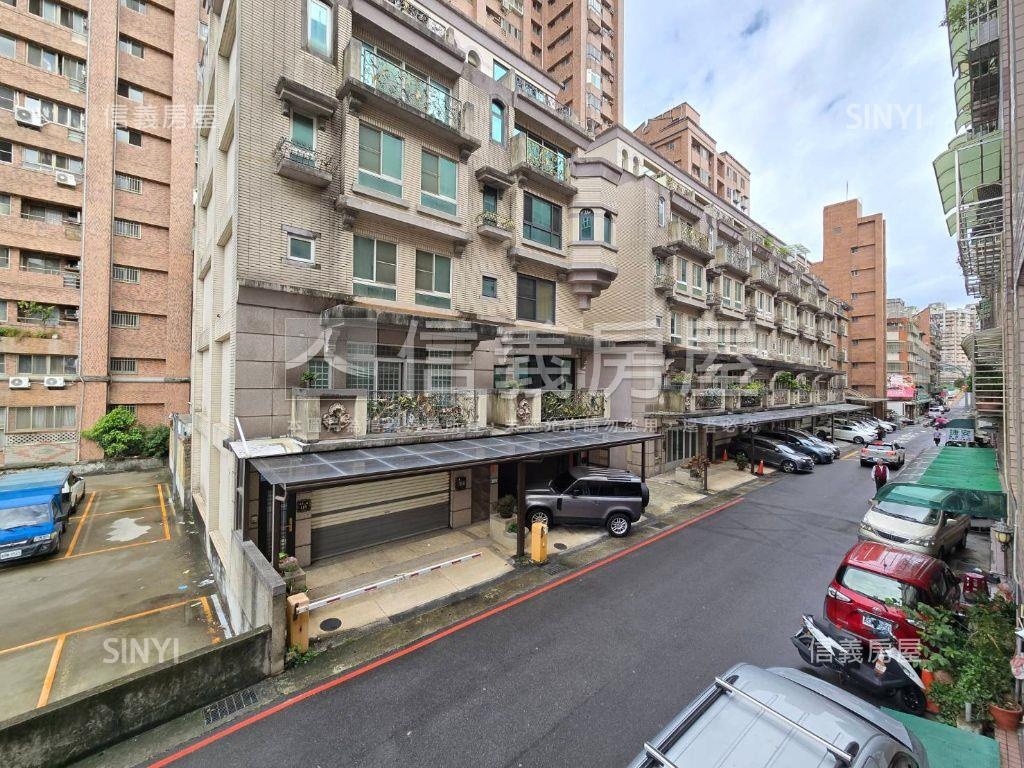 近小檜溪有電梯溫馨大三房房屋室內格局與周邊環境