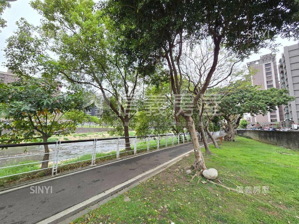 近小檜溪有電梯溫馨大三房房屋室內格局與周邊環境