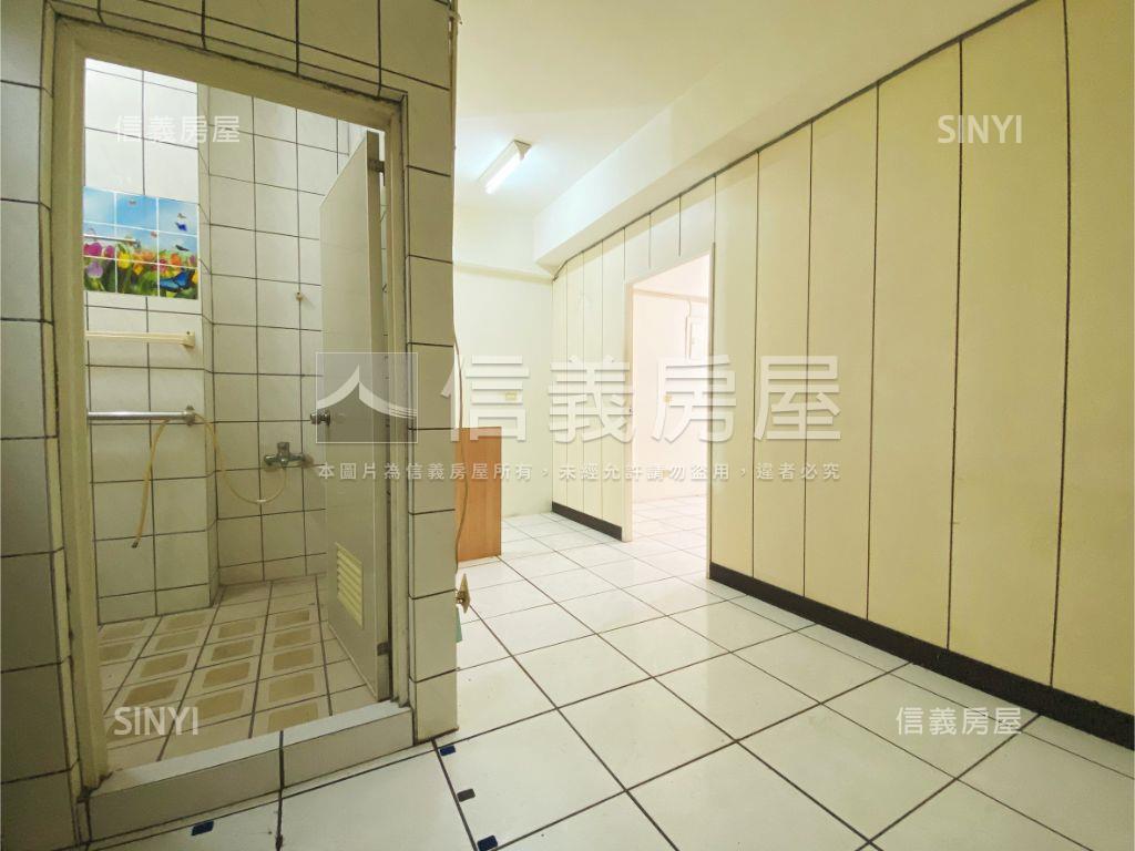 近南清大臨路黃金店面房屋室內格局與周邊環境