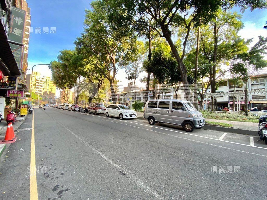 面公園雙衛浴開窗美寓房屋室內格局與周邊環境
