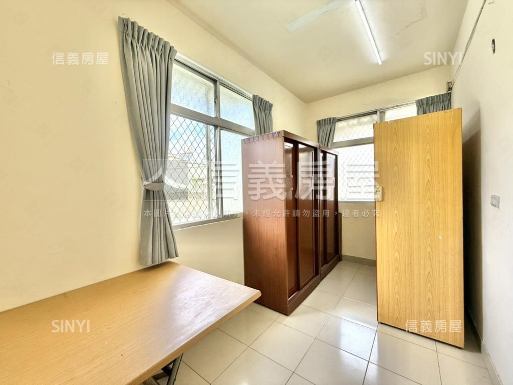 好近！走路就到南紡公寓房屋室內格局與周邊環境